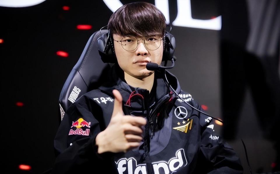 LECW1D1综述：G2 FNC迎来开门红 VIT首战告负