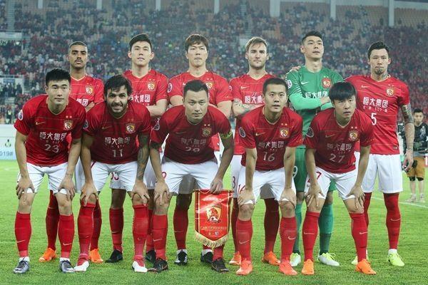 LPL上演退役之战，Scout小虎成为宿敌，IG获得复活甲，依然很危险