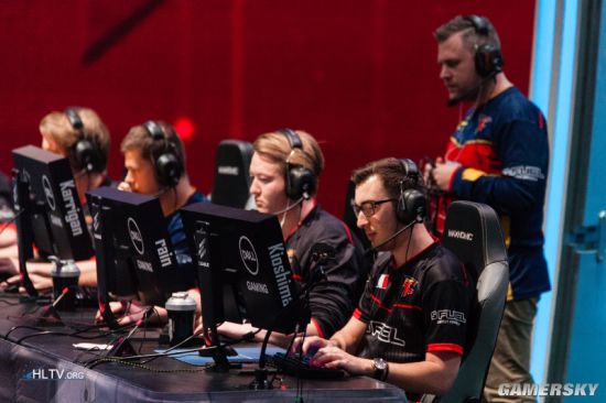 外媒爆料：2025年起LOL将新增第三个世界赛事，三四月份打